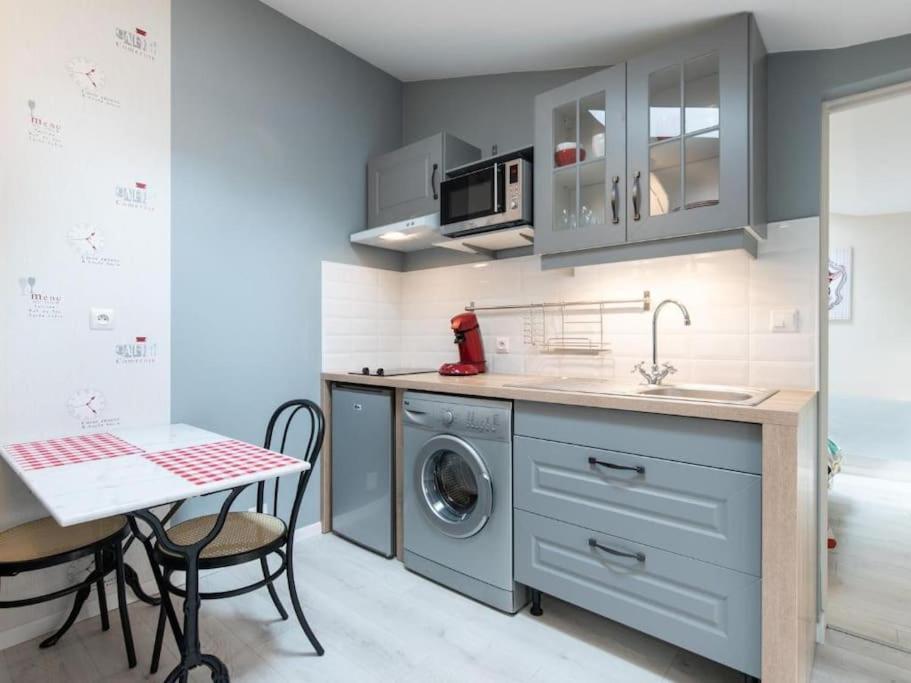 Le Paris Eiffel - Appartement Cosy En Plein Centre 布尔昆 外观 照片