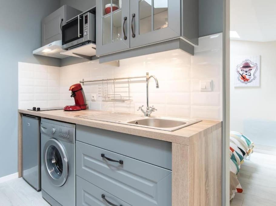 Le Paris Eiffel - Appartement Cosy En Plein Centre 布尔昆 外观 照片
